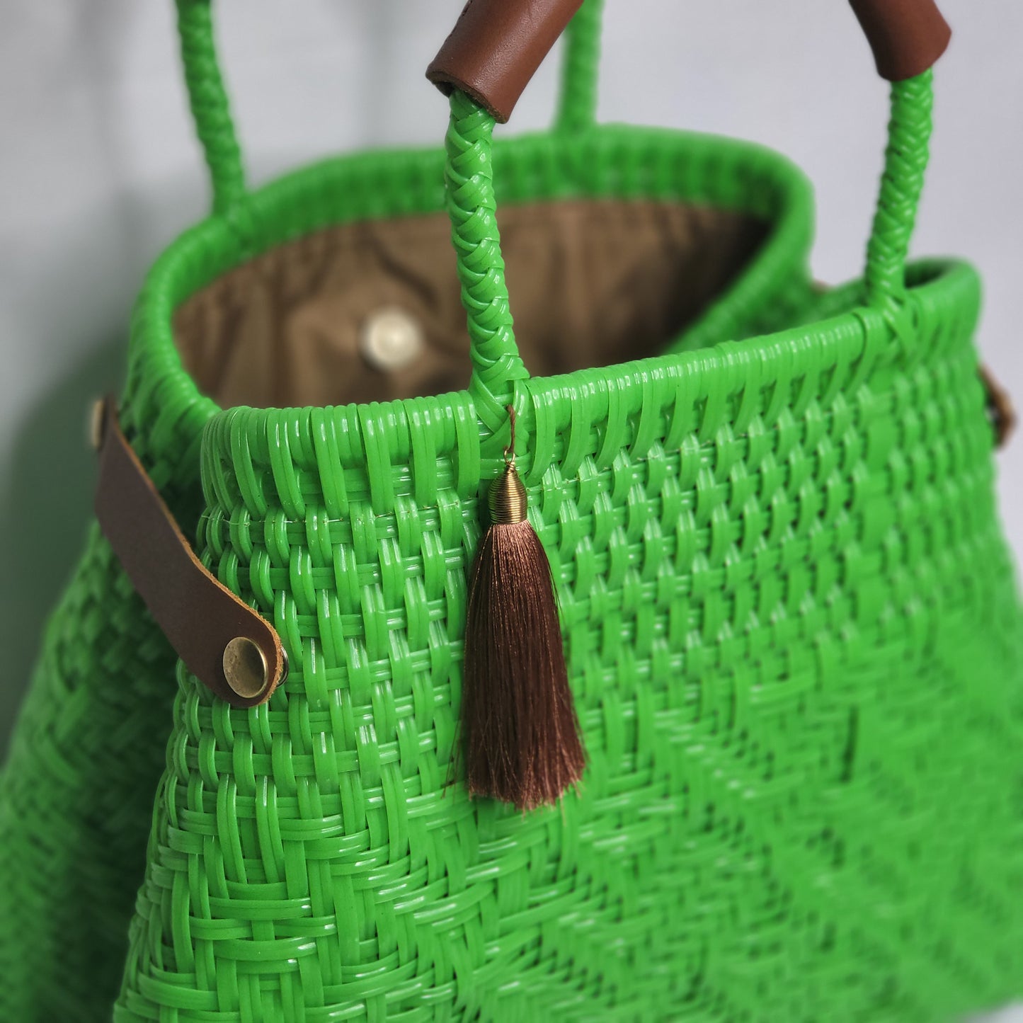 Lola Bucket Bag - Lime Green with Tan Handle
