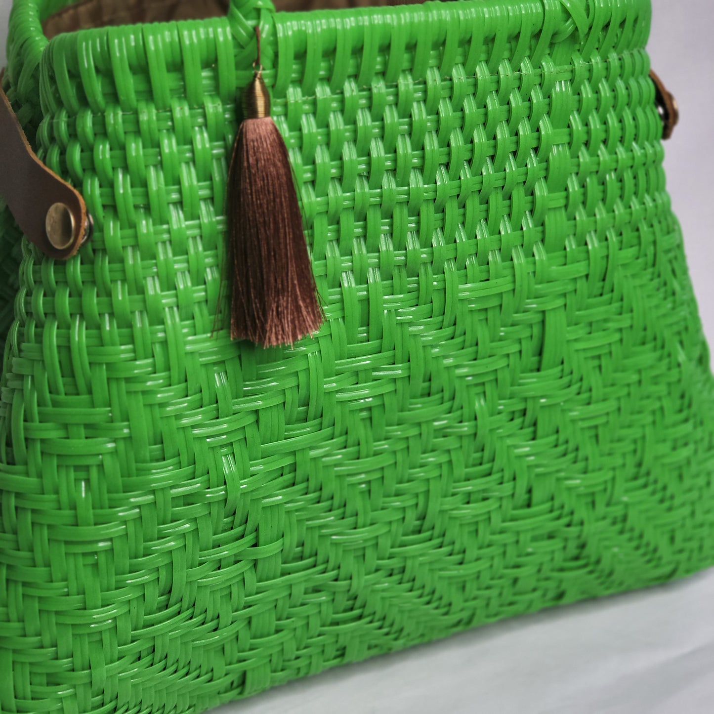 Lola Bucket Bag - Lime Green with Tan Handle