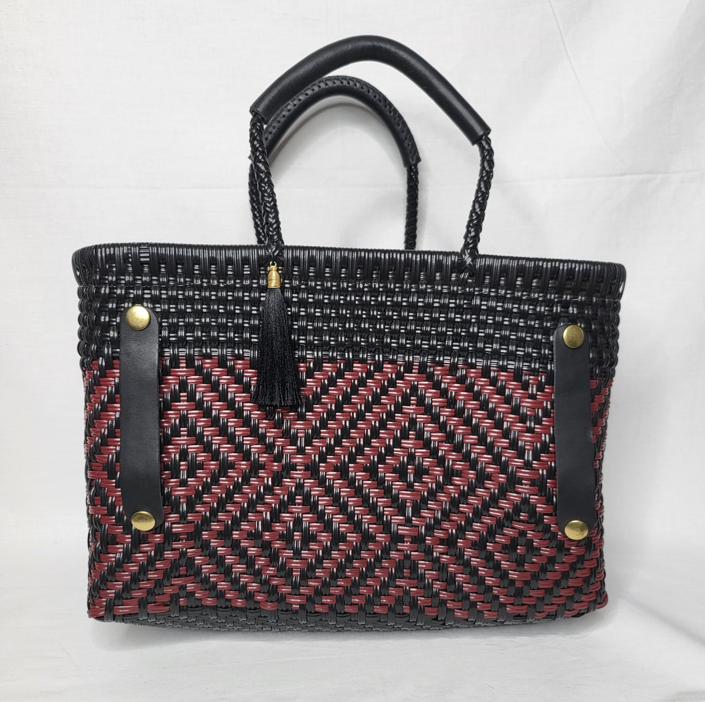 Lola Bucket Bag - Wine and Black