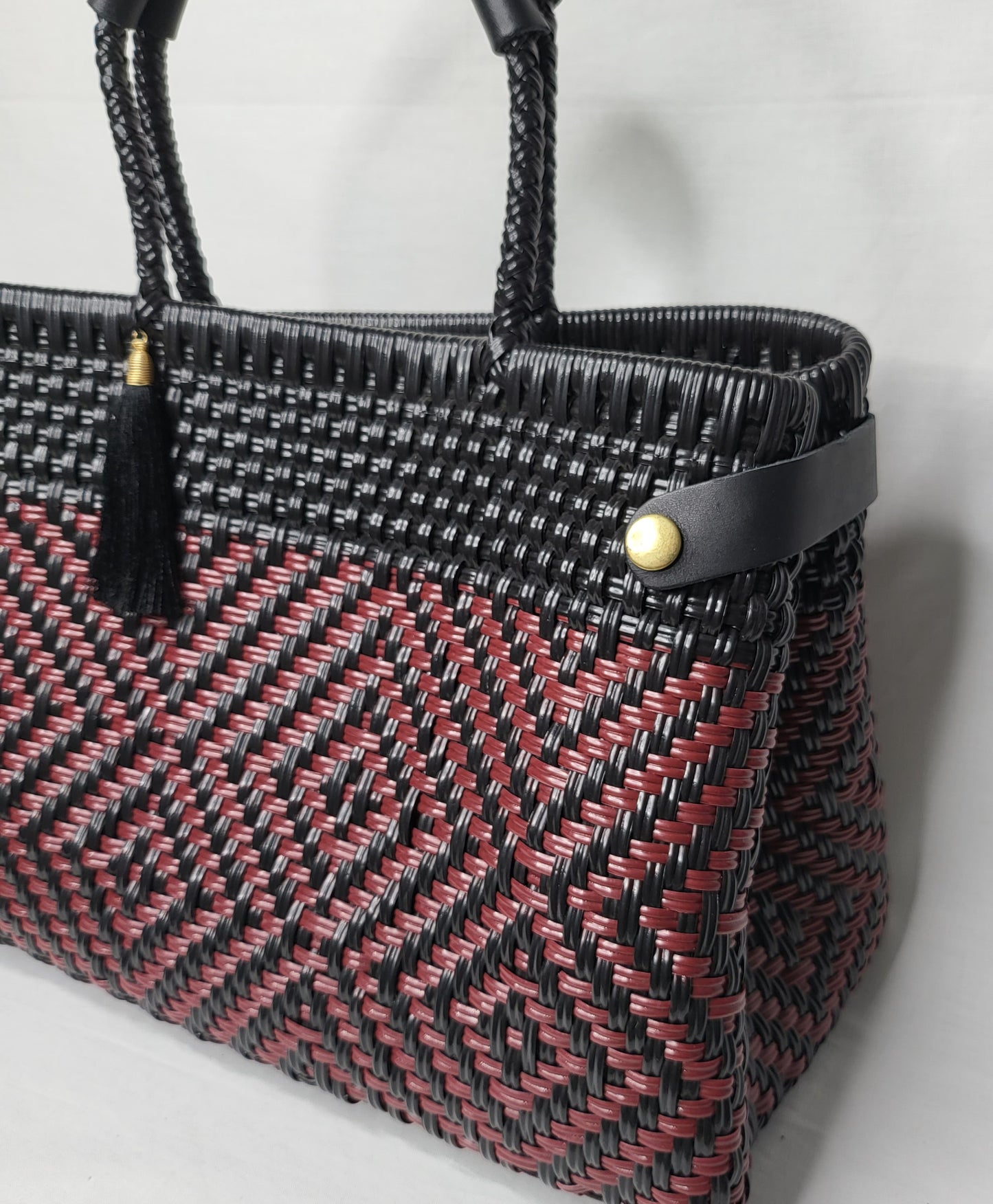 Lola Bucket Bag - Wine and Black