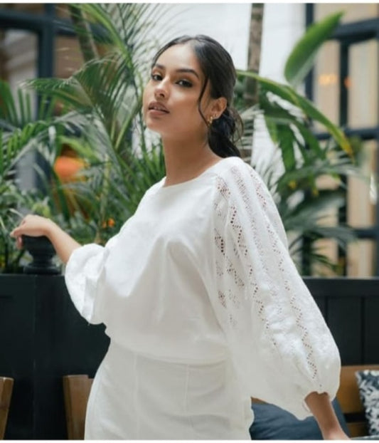 PRE-ORDER Now - "O" Blouse - White