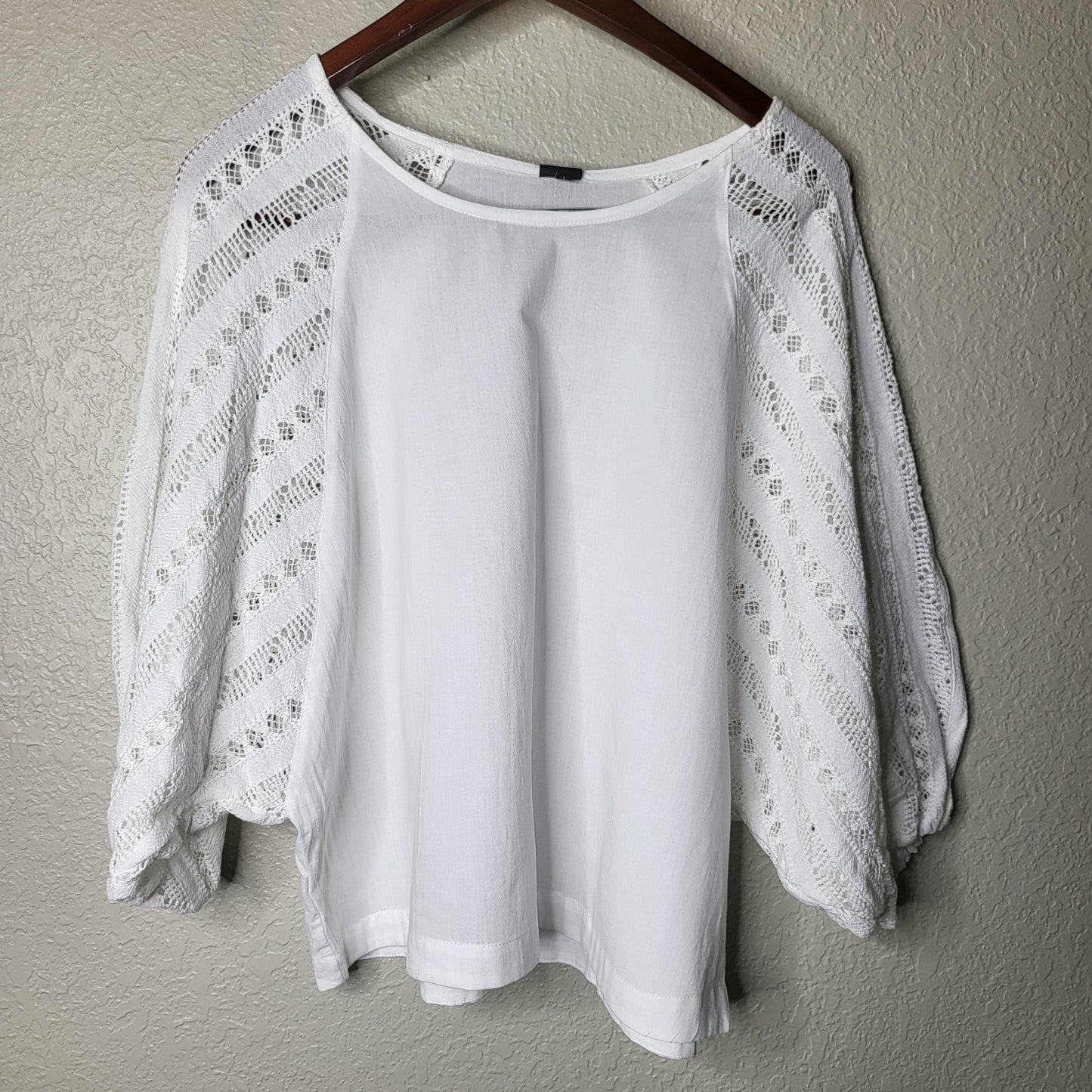PRE-ORDER Now - "O" Blouse - White