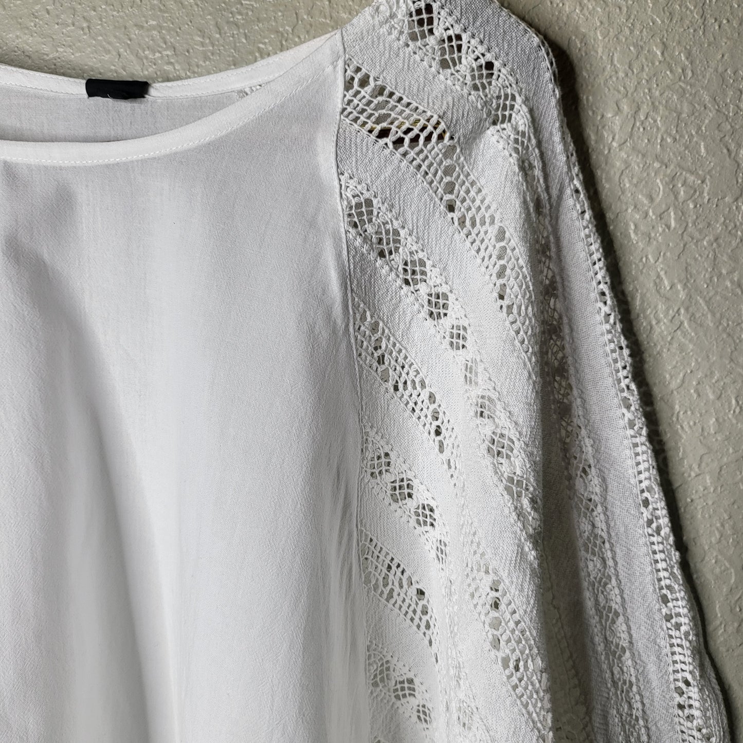 PRE-ORDER Now - "O" Blouse - White