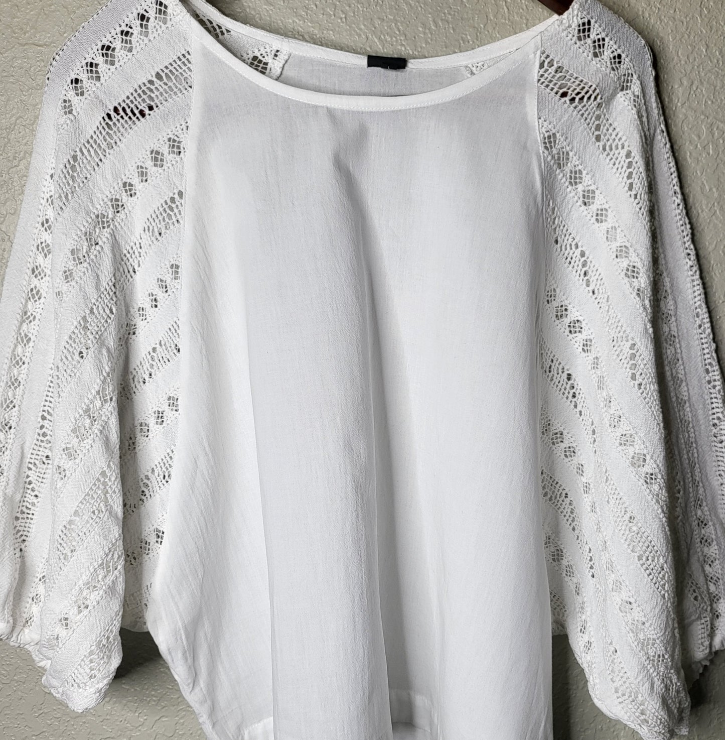 PRE-ORDER Now - "O" Blouse - White