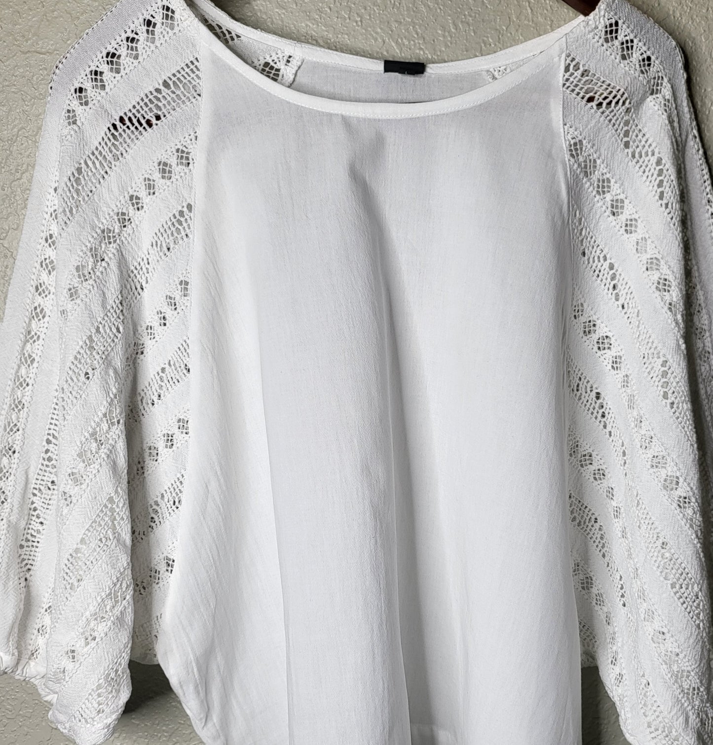 PRE-ORDER Now - "O" Blouse - White
