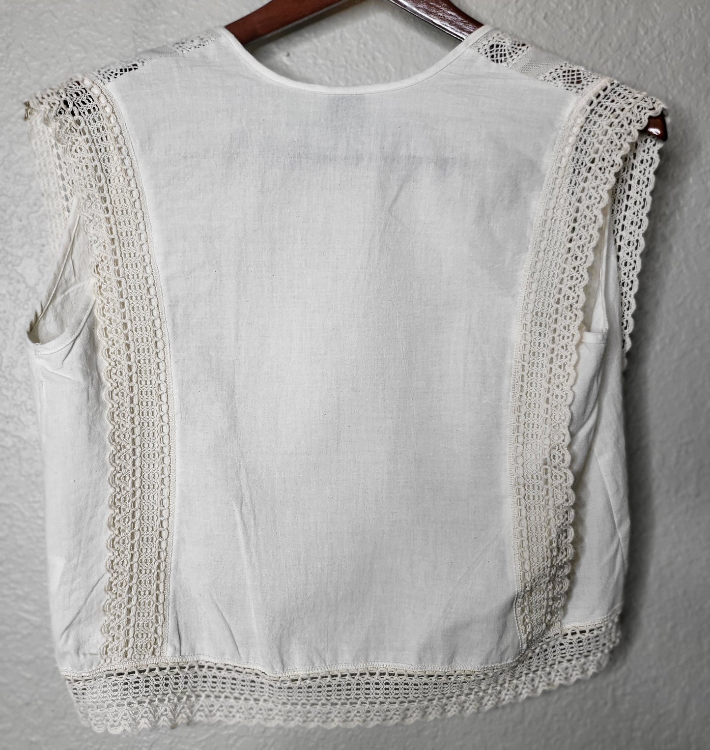 PRE- ORDER Now Fantastica Blouse - Creme