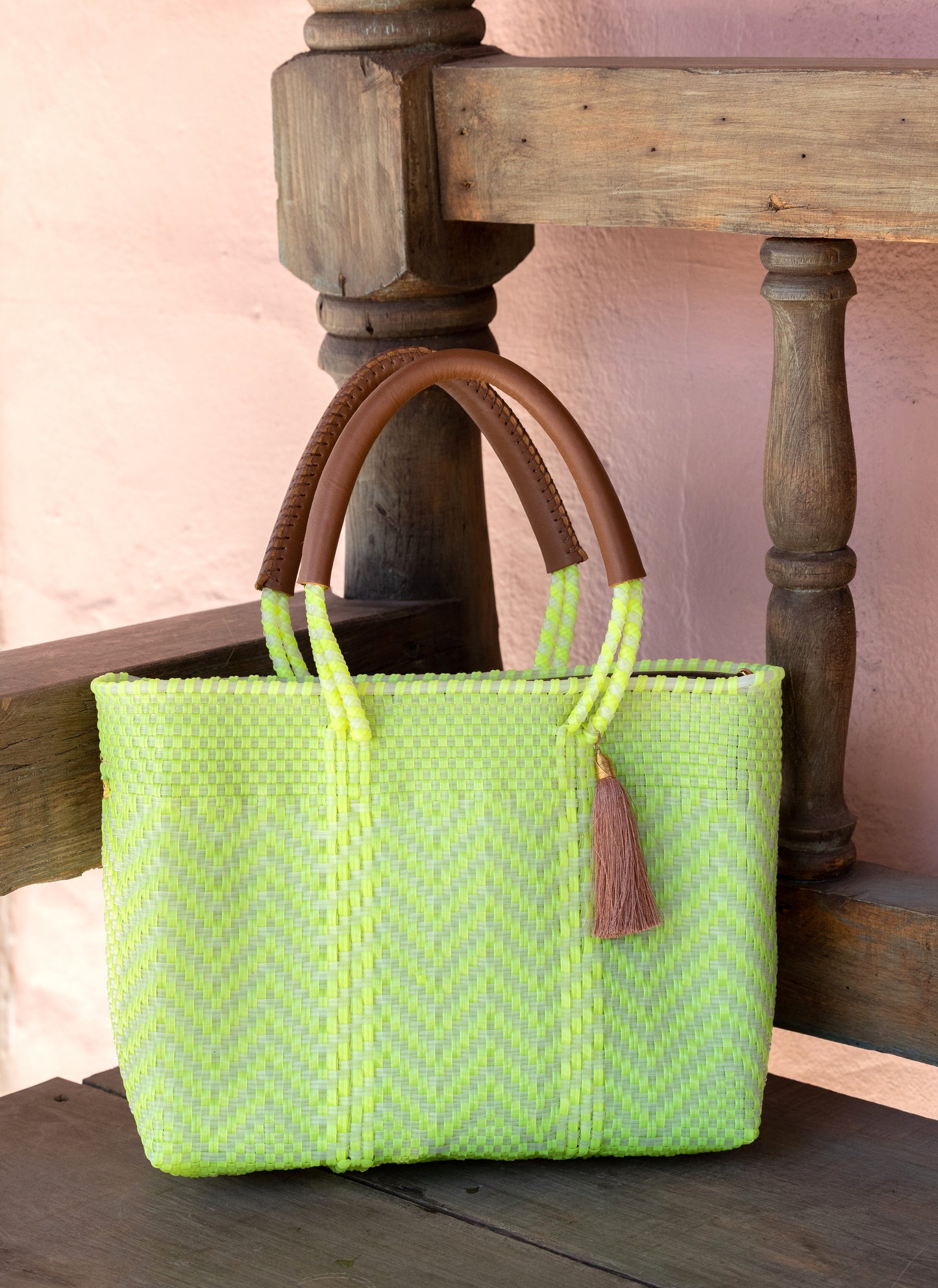 Lola Mini Bag - Neon